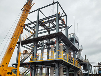 湖北三效蒸發器安裝現場